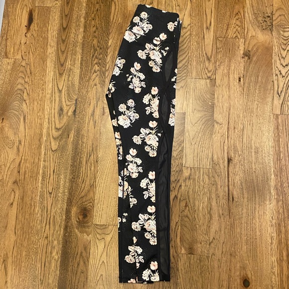 Free People Movement Liza floral mesh leggings - Picture 5 of 8